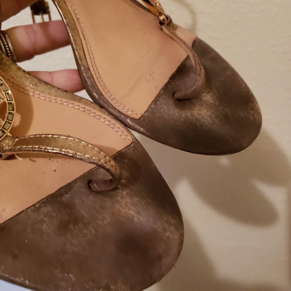 Tory Burch 9.5 Mini Miller Burnished Glod Metallic Embellished Block Heel - Picture 9 of 11